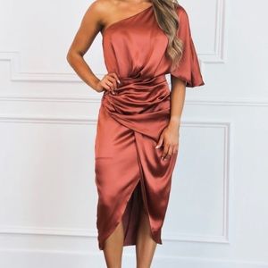 Do+Be One shoulder Midi Dress
